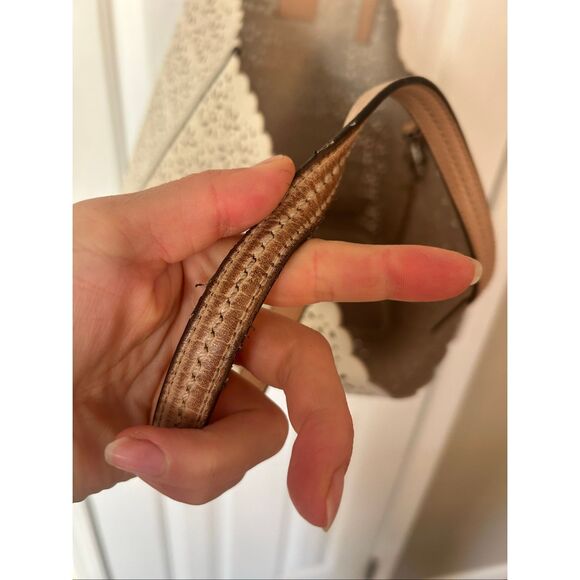 Coach white Perforated Market Tote With Scalloped Edges tote work tote - Picture 5 of 7